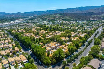 25112 Steinbeck Avenue #D, Stevenson Ranch, CA 91381 - Photo 46