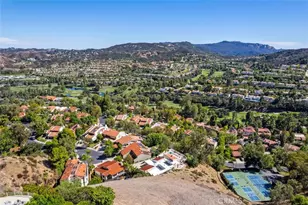 24658 Cordillera Dr, Calabasas, CA 91302 - Photo 48
