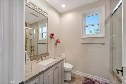19225 Briarfield Way, Tarzana, CA 91356 - Photo 28