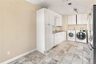 17837 Joshua Grove Ave, Lake Los Angeles, CA 93591 - Photo 12