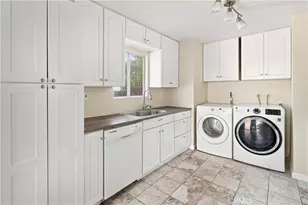 17837 Joshua Grove Ave, Lake Los Angeles, CA 93591 - Photo 10