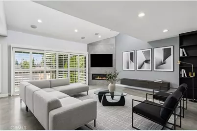 4542 Willis Avenue #302, Sherman Oaks, CA 91403 - Photo 2
