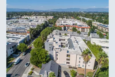 4542 Willis Avenue #302, Sherman Oaks, CA 91403 - Photo 32