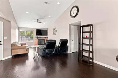 4825 Avenida Vista Verde, Palmdale, CA 93551 - Photo 4