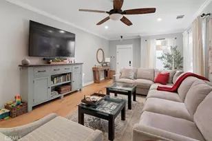 27933 Mariposa St, Valencia, CA 91355 - Photo 4