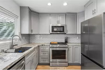 25916 Pueblo, Valencia, CA 91355 - Photo 16