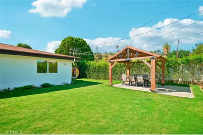 11620 Sophia Avenue, Granada Hills, CA 91344 - Photo 36