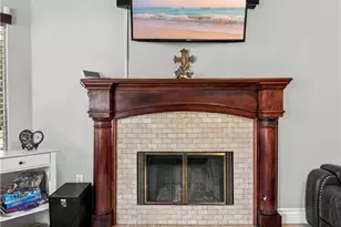 29403 Poppy Meadow St, Canyon Country, CA 91387 - Photo 8