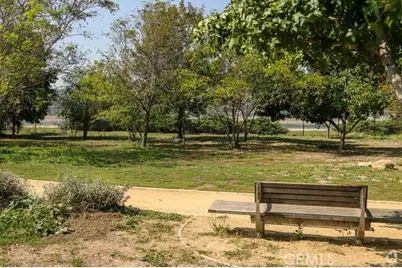 1825 N Easterly Terrace, Los Angeles, CA 90026 - Photo 18