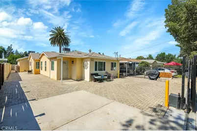 18544 Bryant Street, Northridge, CA 91324 - Photo 8