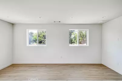 18544 Bryant Street, Northridge, CA 91324 - Photo 44