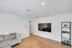 18544 Bryant St, Northridge, CA 91324 - Photo 10