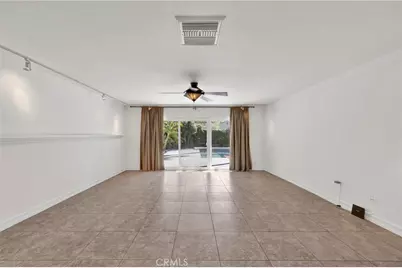 13916 Cohasset Street, Van Nuys, CA 91405 - Photo 18