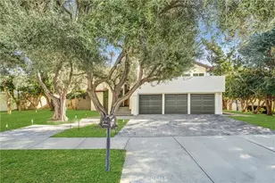 27064 Esward Dr, Calabasas, CA 91301 - Photo 2
