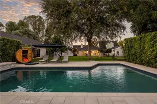 23534 Hatteras St, Woodland Hills, CA 91367 - Photo 2