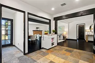 7357 Anatola Ave, Lake Balboa, CA 91406 - Photo 8