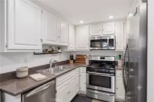 1346 E Hillcrest, Thousand Oaks, CA 91362 - Photo 14