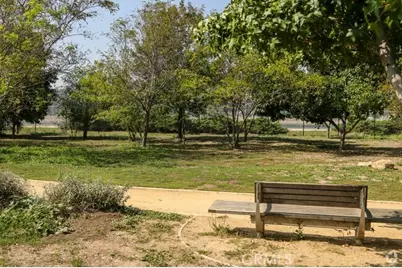 1825 N Easterly Terrace, Los Angeles, CA 90026 - Photo 10