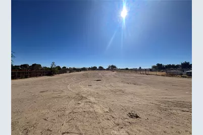 40546 172nd Street East, Lake Los Angeles, CA 93525 - Photo 10