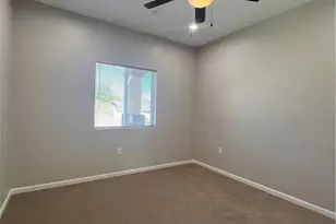 40546 172nd St E, Lake Los Angeles, CA 93525 - Photo 16