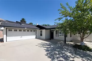 8132 Hatillo, Los Angeles, CA 91306 - Photo 2