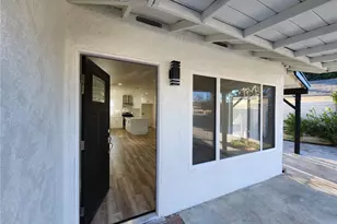 8132 Hatillo, Los Angeles, CA 91306 - Photo 16