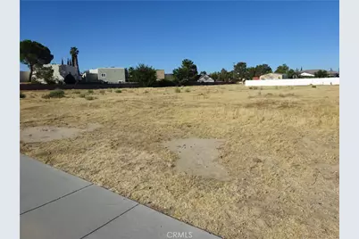 15 15th, Lancaster, CA 93535 - Photo 1