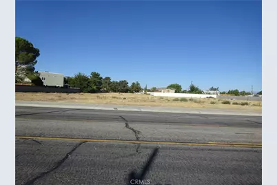 15 15th, Lancaster, CA 93535 - Photo 8