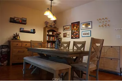 11225 Peach Grove Street #202, North Hollywood, CA 91601 - Photo 6