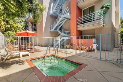 5151 Balboa #303, Encino, CA 91316 - Photo 32