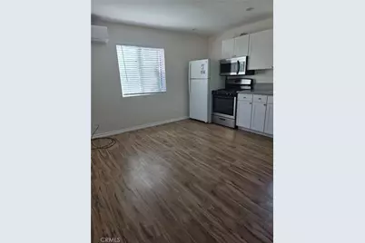 7453 Blewett Avenue, Lake Balboa, CA 91406 - Photo 26