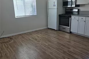7453 Blewett Ave, Lake Balboa, CA 91406 - Photo 26