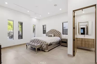 5239 Avenida Hacienda, Tarzana, CA 91356 - Photo 32