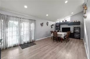 24360 Vanowen St, West Hills, CA 91307 - Photo 18