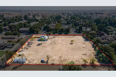 1700 Lotus Lane, Bakersfield, CA 93307 - Photo 46