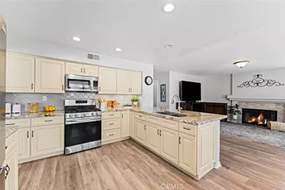 38706 La Mancha Court, Palmdale, CA 93550 - Photo 20
