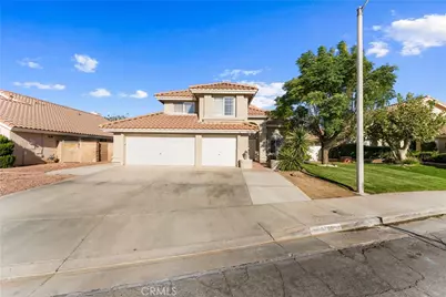 38706 La Mancha Court, Palmdale, CA 93550 - Photo 2