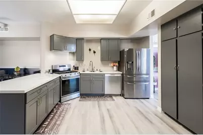 4897 Penrose, Moorpark, CA 93021 - Photo 2