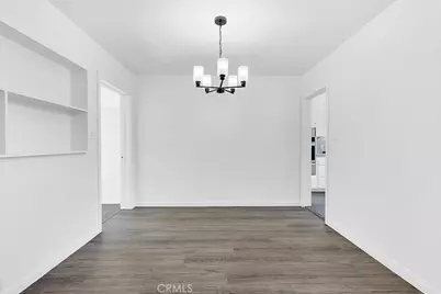 6056 Woodman Avenue, Van Nuys, CA 91401 - Photo 14