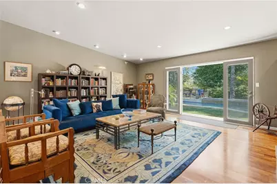 4956 Hood Drive, Woodland Hills, CA 91364 - Photo 8