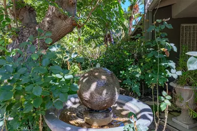 4956 Hood Drive, Woodland Hills, CA 91364 - Photo 4