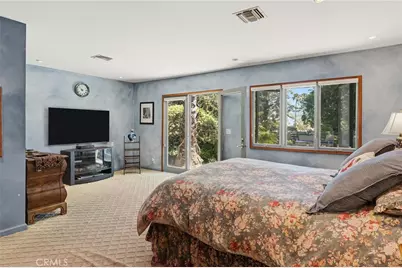 4956 Hood Drive, Woodland Hills, CA 91364 - Photo 20