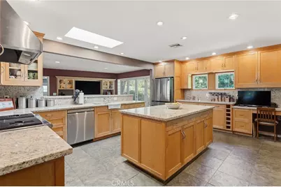 4956 Hood Drive, Woodland Hills, CA 91364 - Photo 12