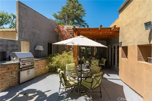 4956 Hood Dr, Woodland Hills, CA 91364 - Photo 34