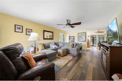 19508 Avenue Of The Oaks, Newhall, CA 91321 - Photo 4