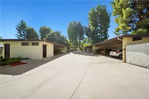 19508 Ave Of The Oaks, Newhall, CA 91321 - Photo 40
