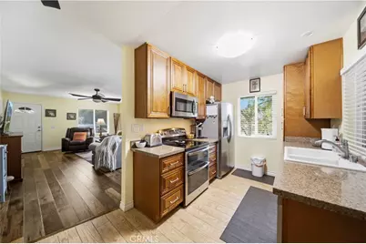 19508 Avenue Of The Oaks, Newhall, CA 91321 - Photo 14