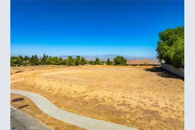 6831 Sycamore Ln, Quartz Hill, CA 93551 - Photo 6