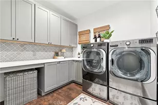 911 S Victoria Ave, Los Angeles, CA 90019 - Photo 22