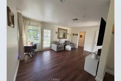 6655 Yarmouth Avenue, Reseda, CA 91335 - Photo 2